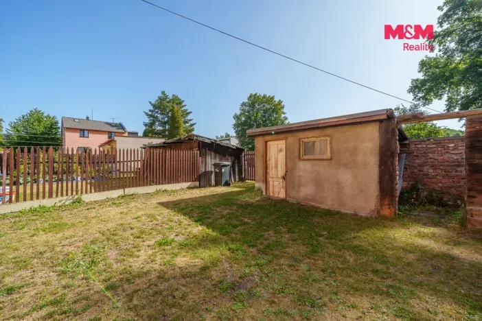 Prodej bytu 2+kk, Karlovy Vary - Stará Role, Jabloňová, 50 m2