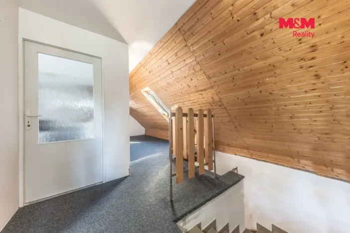 Prodej rodinného domu, Jablonec nad Nisou, K Černé studnici, 250 m2