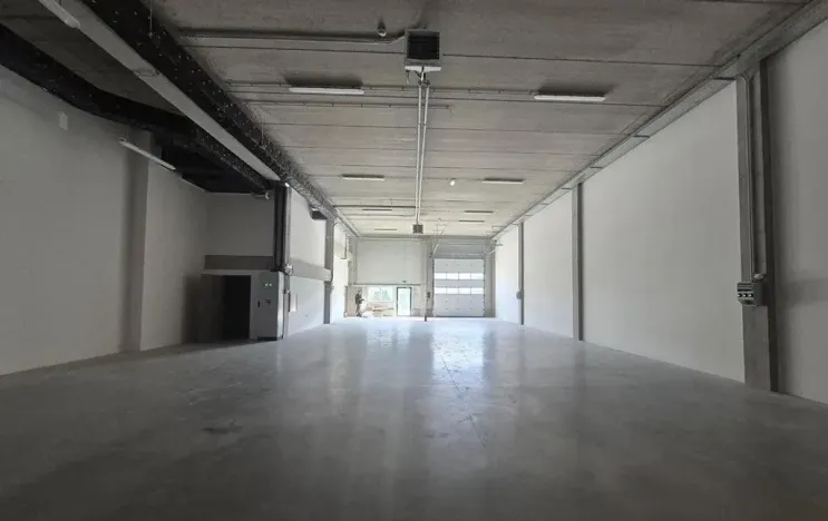 Pronájem komerční nemovitosti, Praha - Hostivař, 550 m2