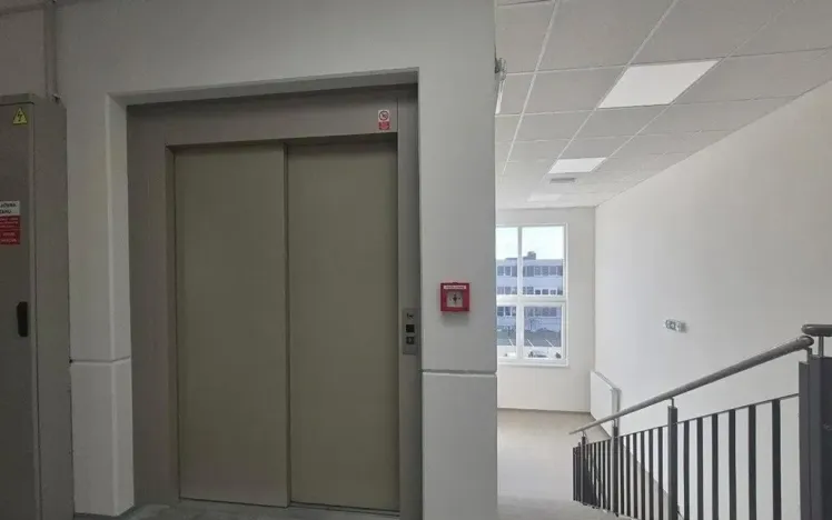 Pronájem komerční nemovitosti, Praha - Hostivař, 550 m2