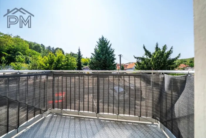 Prodej bytu 2+kk, Milešovice, 65 m2