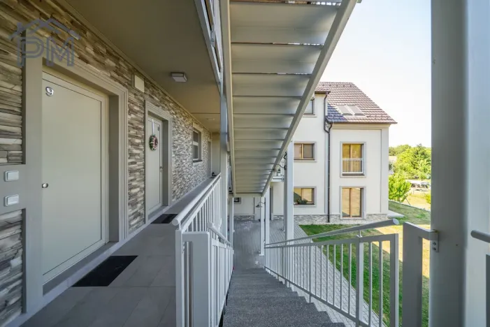Prodej bytu 2+kk, Milešovice, 65 m2