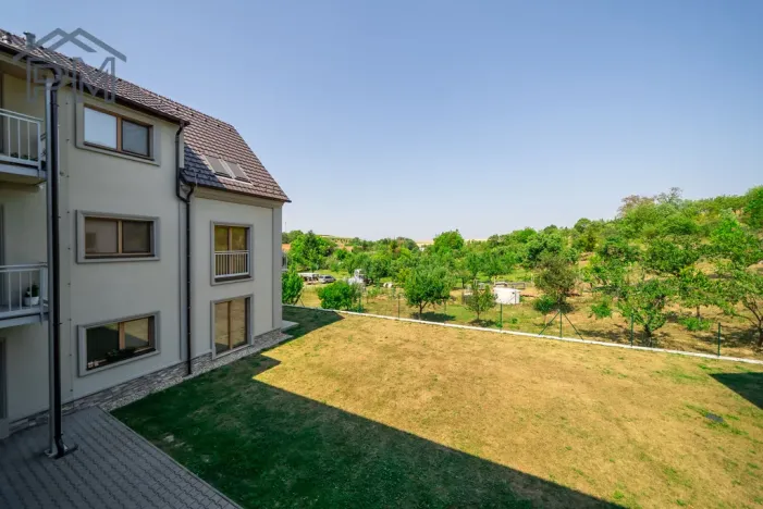Prodej bytu 2+kk, Milešovice, 65 m2