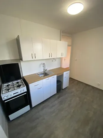 Pronájem bytu 3+1, Zlín, M. Knesla, 70 m2