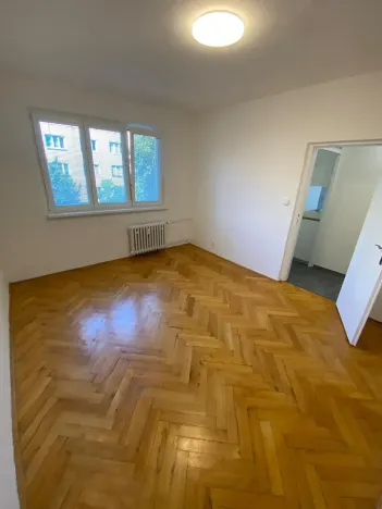 Pronájem bytu 3+1, Zlín, M. Knesla, 70 m2