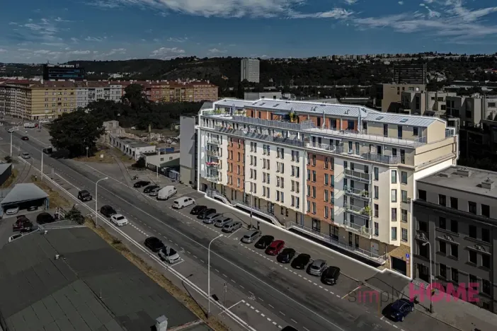 Prodej kanceláře, Praha - Holešovice, Jankovcova, 147 m2