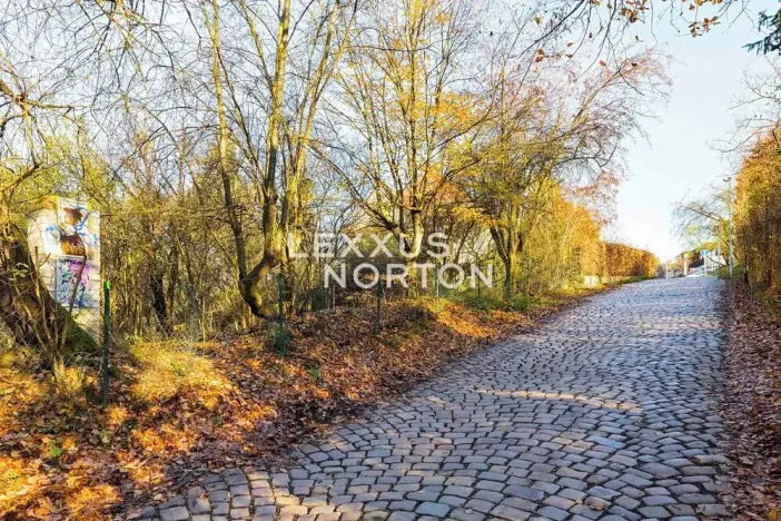 Prodej pozemku pro bydlení, Praha - Troja, Na dlážděnce, 2570 m2