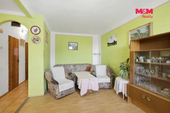 Prodej bytu 3+1, Kryry, Hlavní, 63 m2
