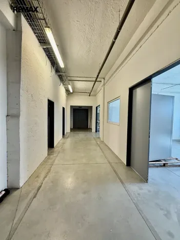 Pronájem skladu, Rokycany, Dukelská, 600 m2