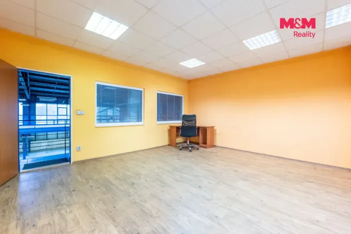 Prodej výrobních prostor, Slavičín, 714 m2