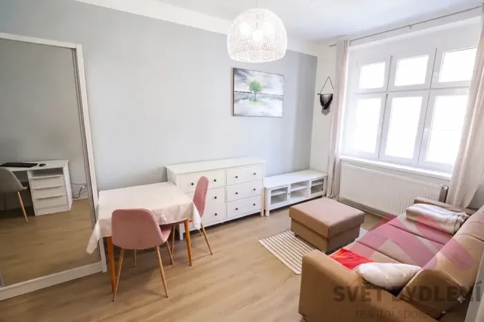 Pronájem bytu 2+kk, Praha - Libeň, Kovářská, 47 m2