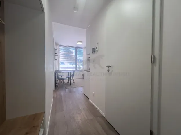 Pronájem bytu 2+kk, Praha - Smíchov, Plzeňská, 25 m2