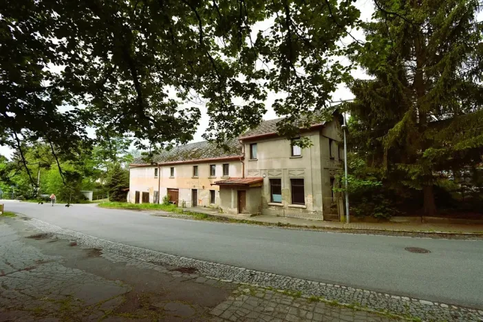 Prodej komerční nemovitosti, Přepeře, 700 m2