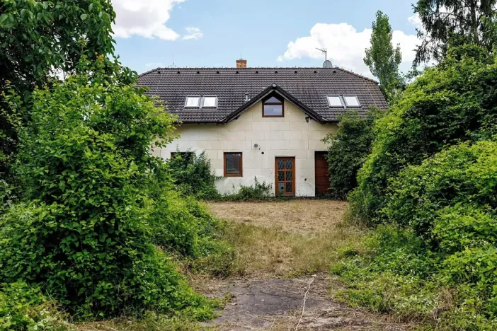 Dražba rodinného domu, Cvrčovice, Lesní, 206 m2
