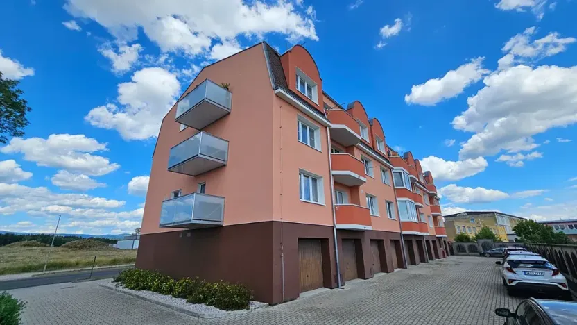Prodej atypického bytu, Otovice, K Panelárně, 162 m2