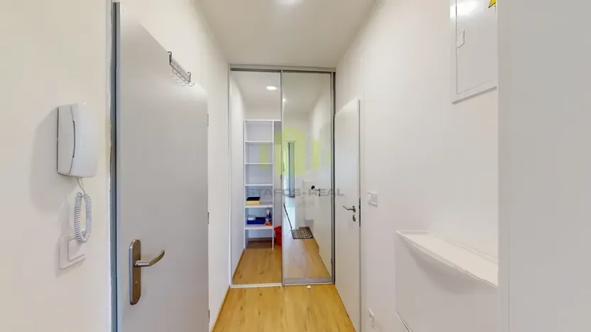 Pronájem bytu 1+kk, Olomouc, Wittgensteinova, 27 m2
