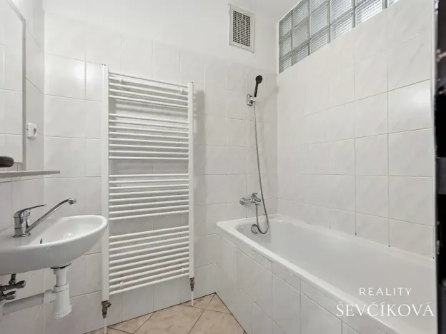 Prodej rodinného domu, Hradec Králové, Věkošská, 120 m2