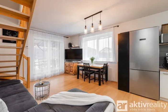 Prodej bytu 3+kk, Kostelec nad Labem, Myslivečkova, 75 m2