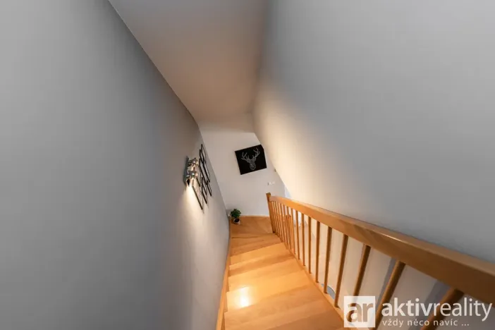 Prodej bytu 3+kk, Kostelec nad Labem, Myslivečkova, 75 m2