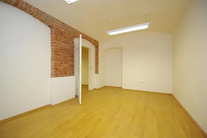 Pronájem kanceláře, Praha - Vinohrady, Mánesova, 135 m2