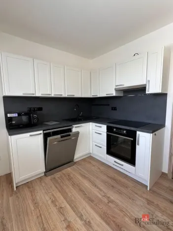 Pronájem bytu 3+1, Razová, 72 m2