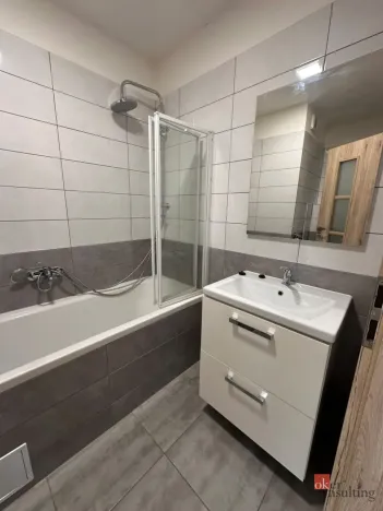 Pronájem bytu 3+1, Razová, 72 m2