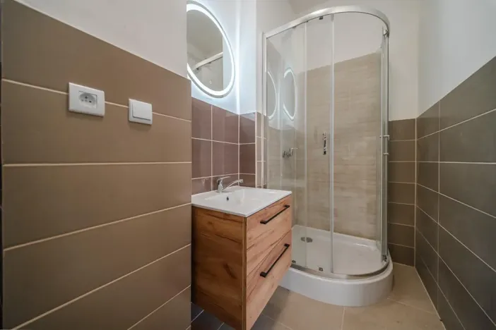 Prodej činžovního domu, Ostrava - Zábřeh, Svatoplukova, 263 m2