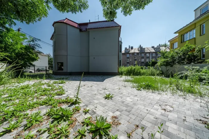 Prodej činžovního domu, Ostrava - Zábřeh, Svatoplukova, 263 m2