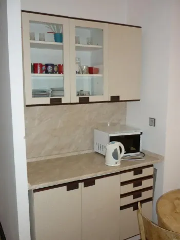 Pronájem pokoje, Pardubice, Jožky Jabůrkové, 15 m2