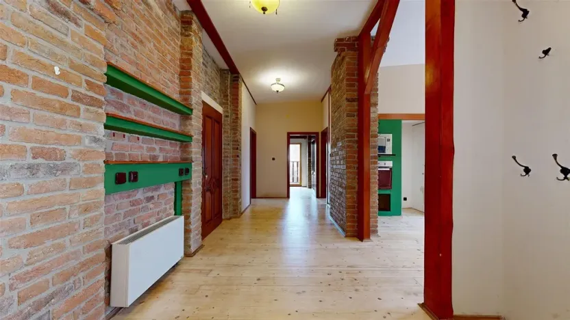 Pronájem bytu 4+1, Ústí nad Labem - Ústí nad Labem-centrum, Pařížská, 153 m2