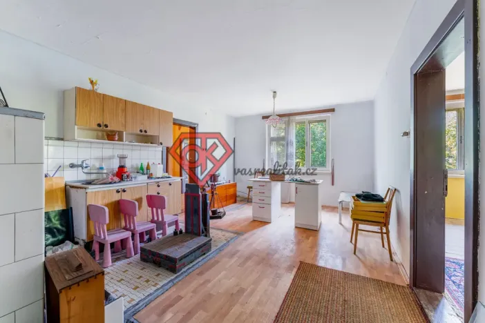 Prodej rodinného domu, Osečnice, 216 m2