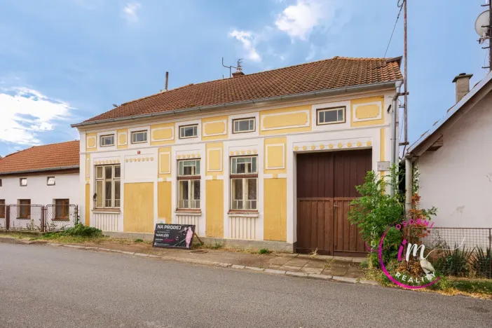 Prodej chalupy, Dešov, 263 m2