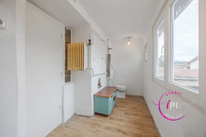 Prodej chalupy, Dešov, 263 m2