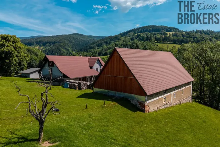 Prodej rodinného domu, Lánov - Horní Lánov, 242 m2