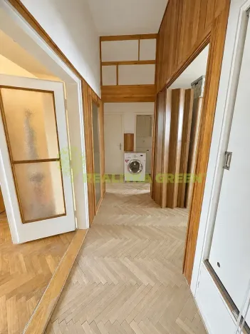 Prodej bytu 3+1, Zlín, třída Tomáše Bati, 76 m2