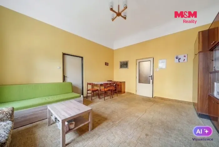 Prodej bytu 3+1, Karlovy Vary, Svahová, 97 m2