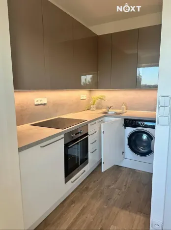 Pronájem bytu 1+kk, Zlín, Hřebíčkova, 20 m2