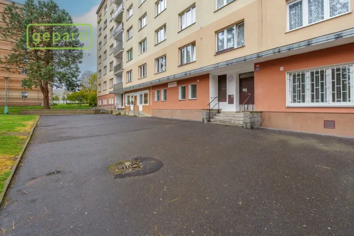 Prodej bytu 1+kk, Karlovy Vary, Fibichova, 18 m2