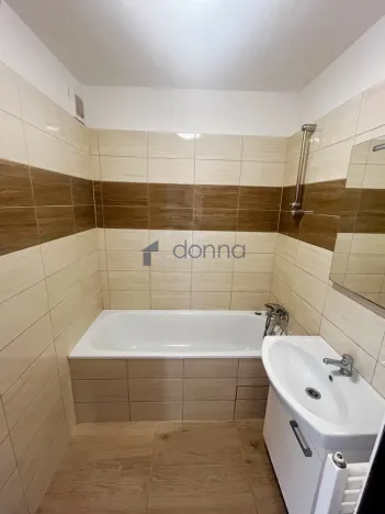 Pronájem bytu 3+1, Praha, Jednořadá, 90 m2