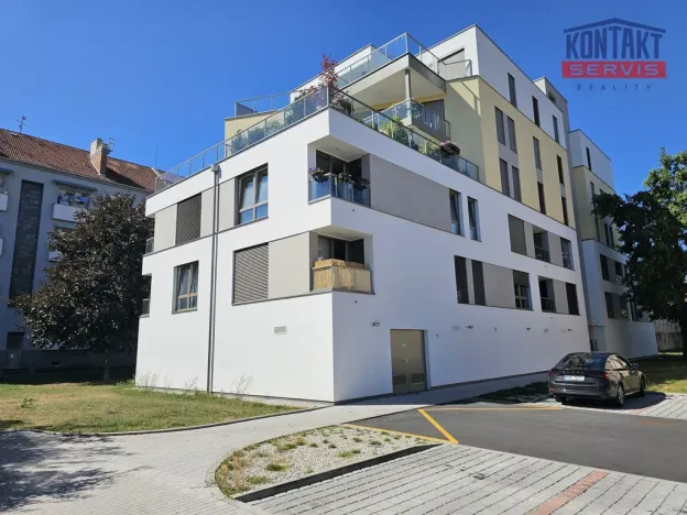 Pronájem bytu 2+kk, České Budějovice, Hálkova, 47 m2