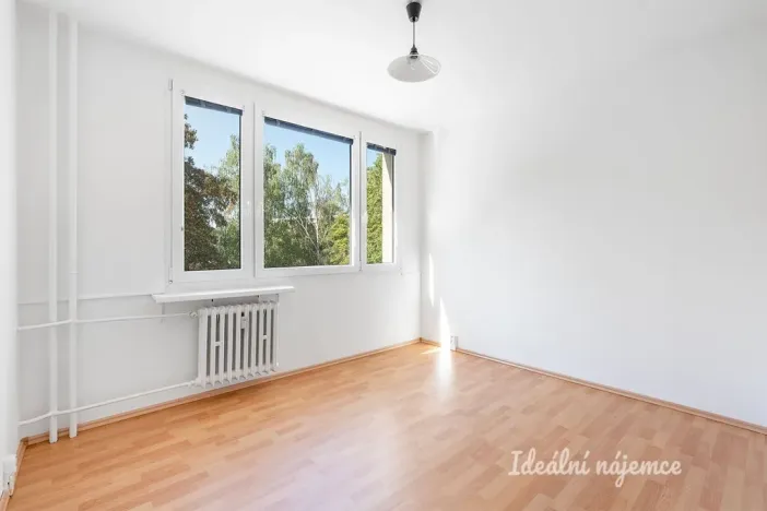 Pronájem bytu 4+kk, Praha - Prosek, Mimoňská, 67 m2