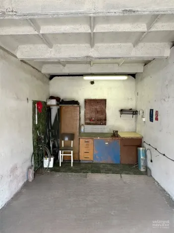 Prodej garáže, Hradec Králové, 17 m2