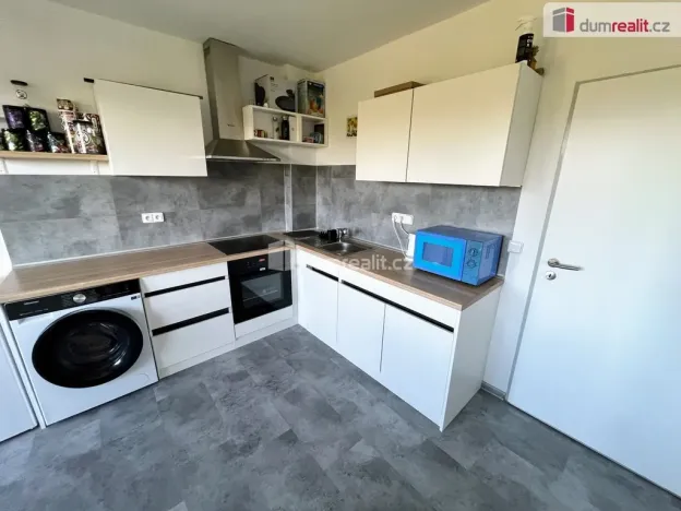 Pronájem bytu 1+1, Kunovice, Potočná, 46 m2