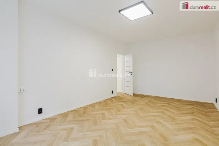 Prodej bytu 2+1, Sokolov, Mánesova, 61 m2