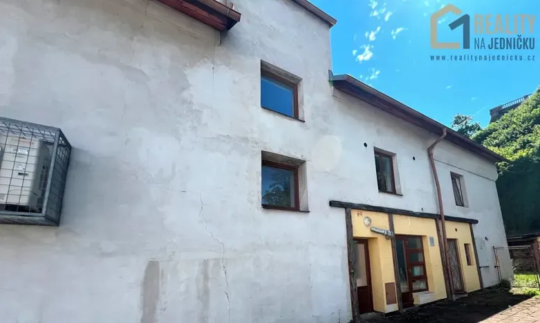 Prodej vícegeneračního domu, Javorník, Míru, 370 m2
