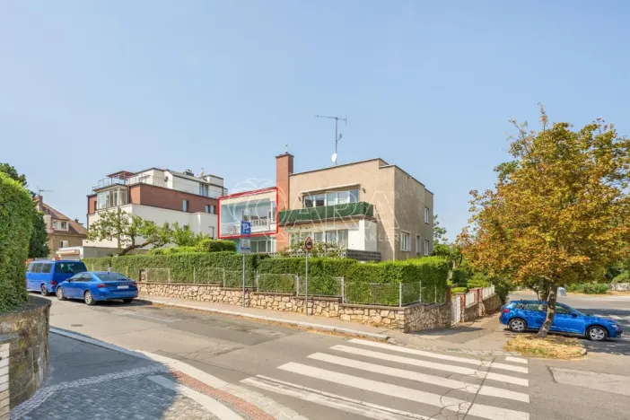Pronájem bytu 3+1, Praha - Podolí, Na Klaudiánce, 74 m2