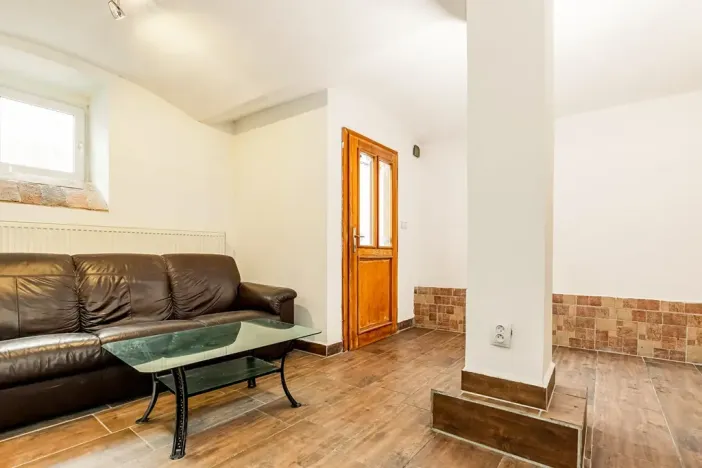 Prodej obchodního prostoru, České Budějovice, 66 m2