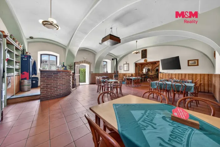 Prodej restaurace, Studená, Tyršova, 879 m2