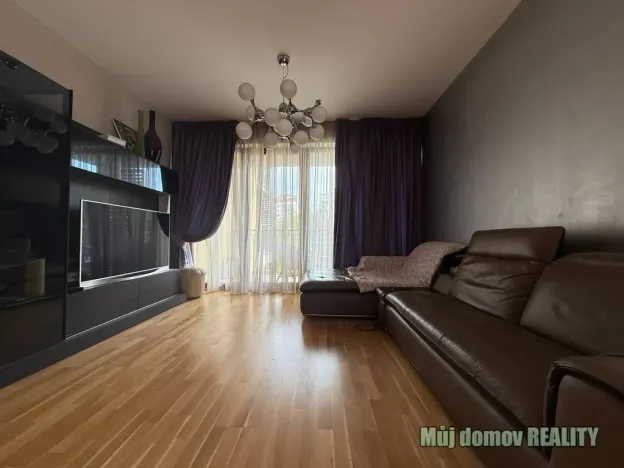 Pronájem bytu 3+kk, Praha - Hrdlořezy, Nad Smetankou, 89 m2