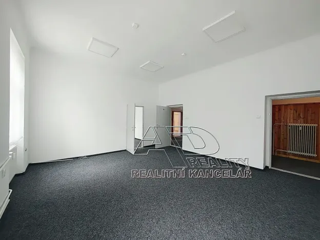 Pronájem kanceláře, České Budějovice, Kanovnická, 210 m2